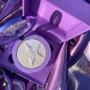 Jeffree Star Extreme Frost Choking on Ice